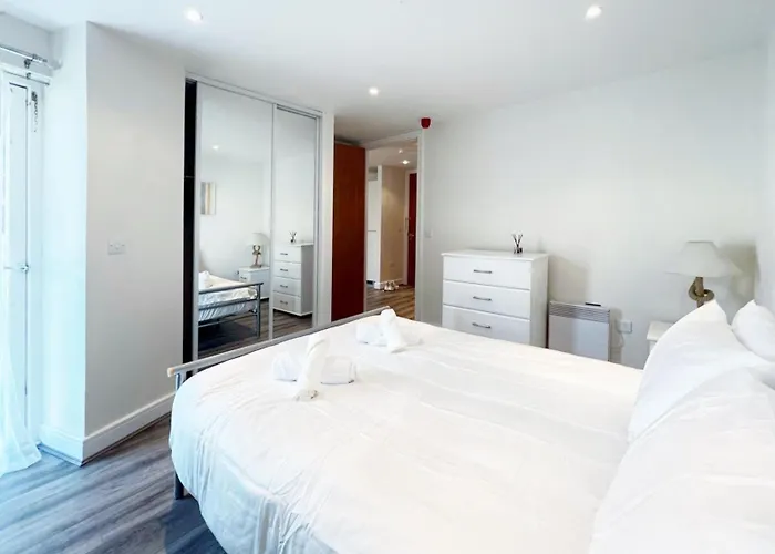 Seaview Boutique One-Bedroom Apt