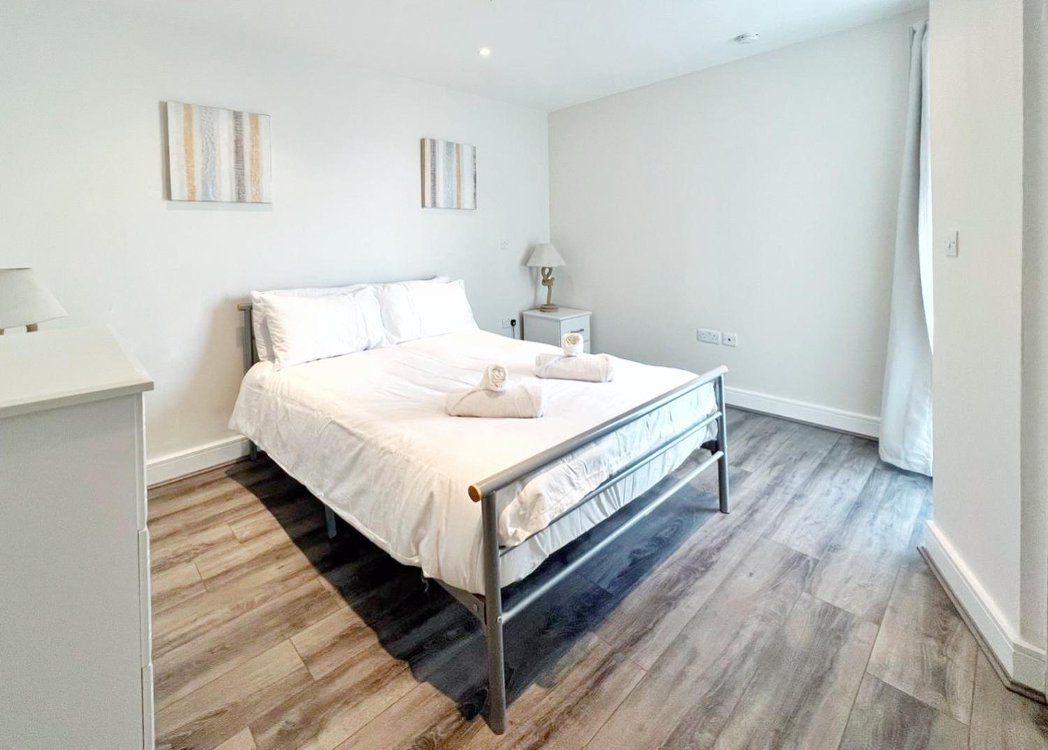 Seaview Boutique One-bedroom *