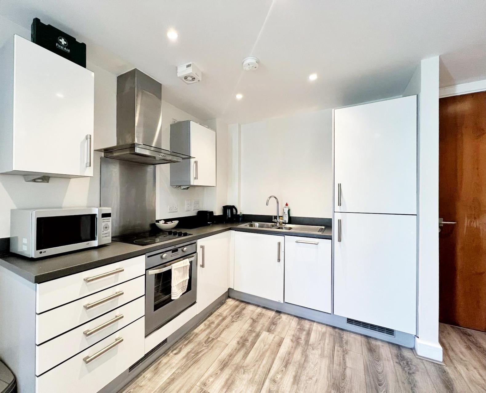 Seaview Boutique One-bedroom Apartment *